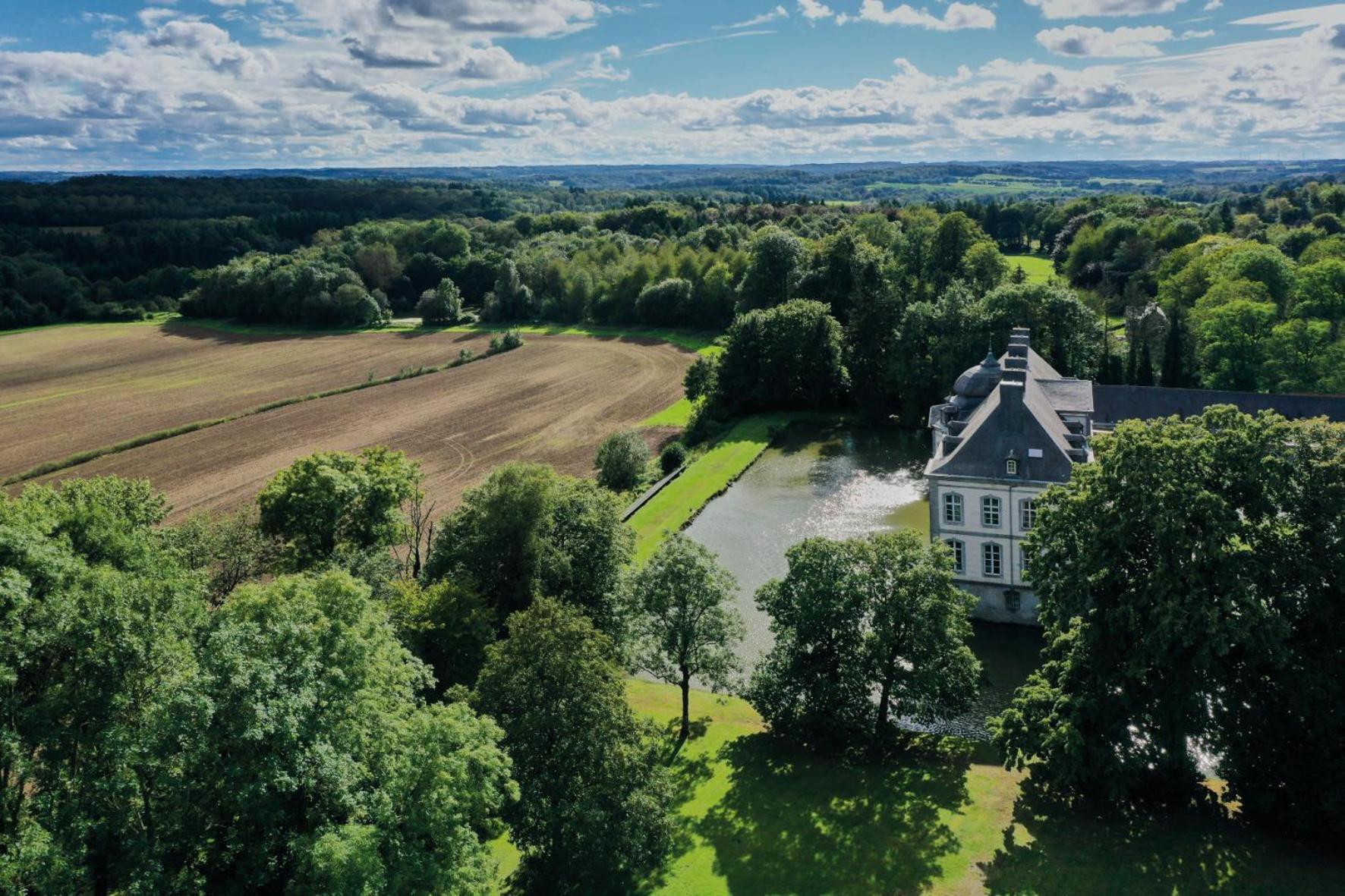 Chateau De Vierset Exteriör bild